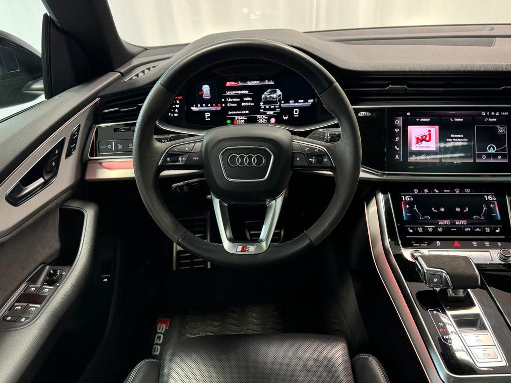 Audi SQ8