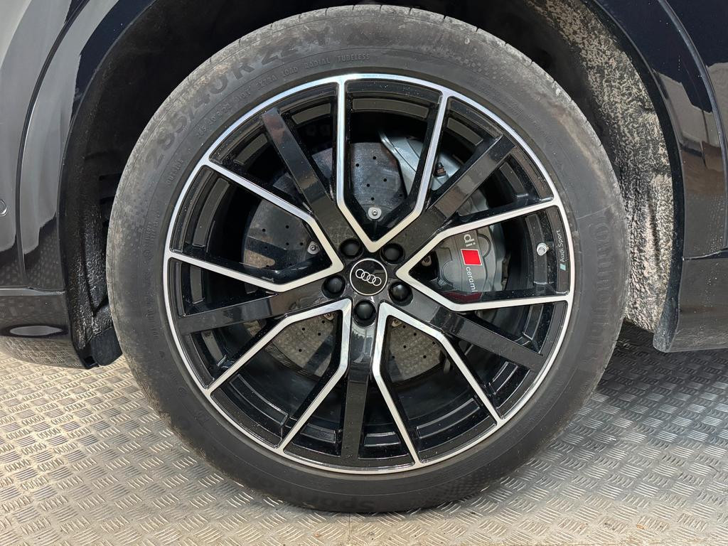 Audi SQ8