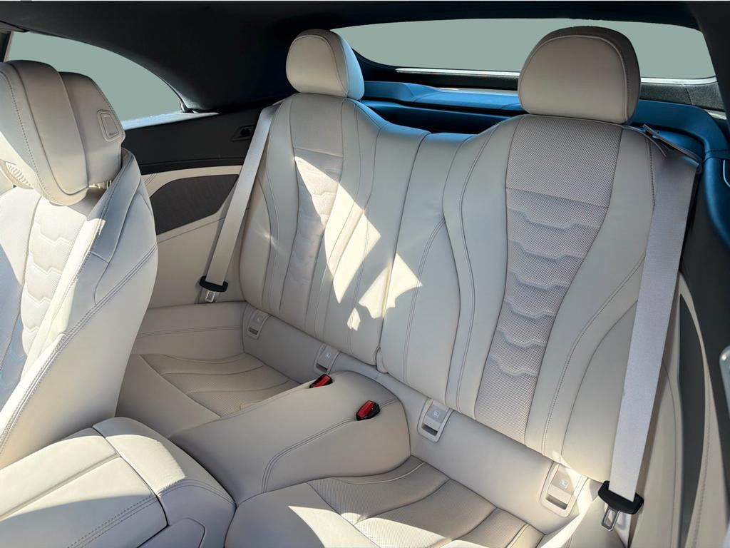 BMW M850