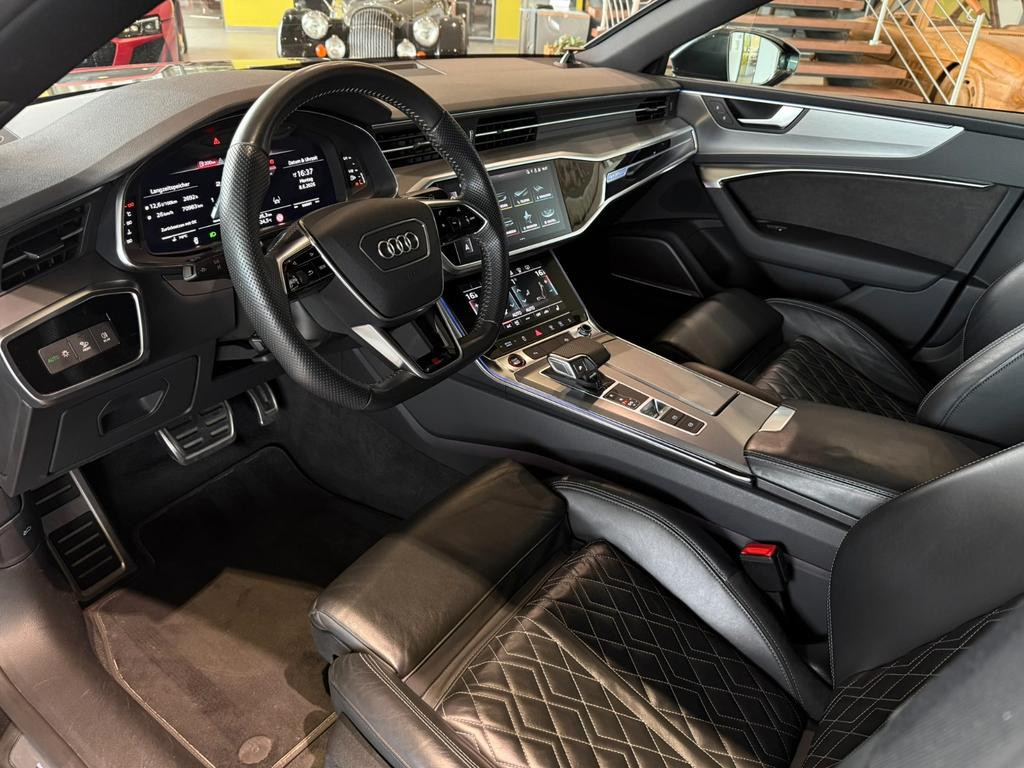 Audi S7