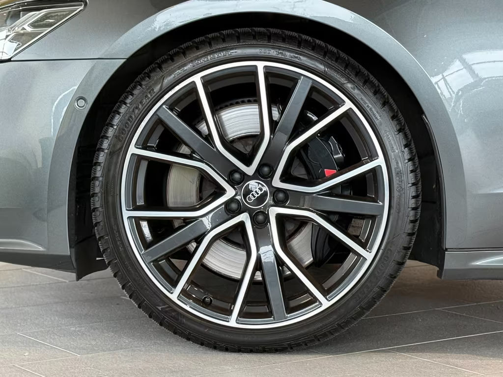 Audi S7