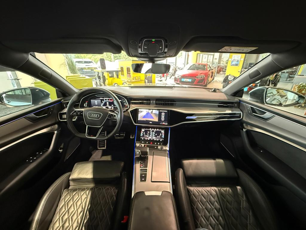 Audi S7