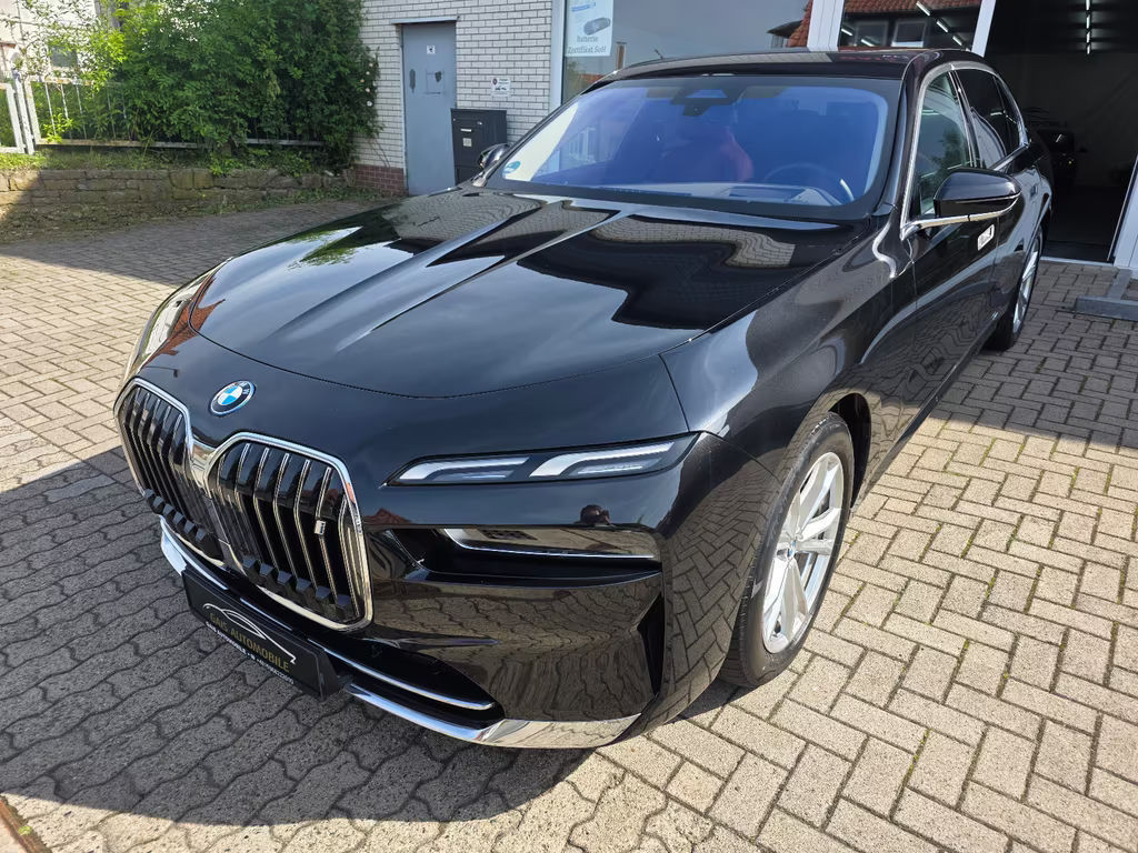 BMW i7 Sedan