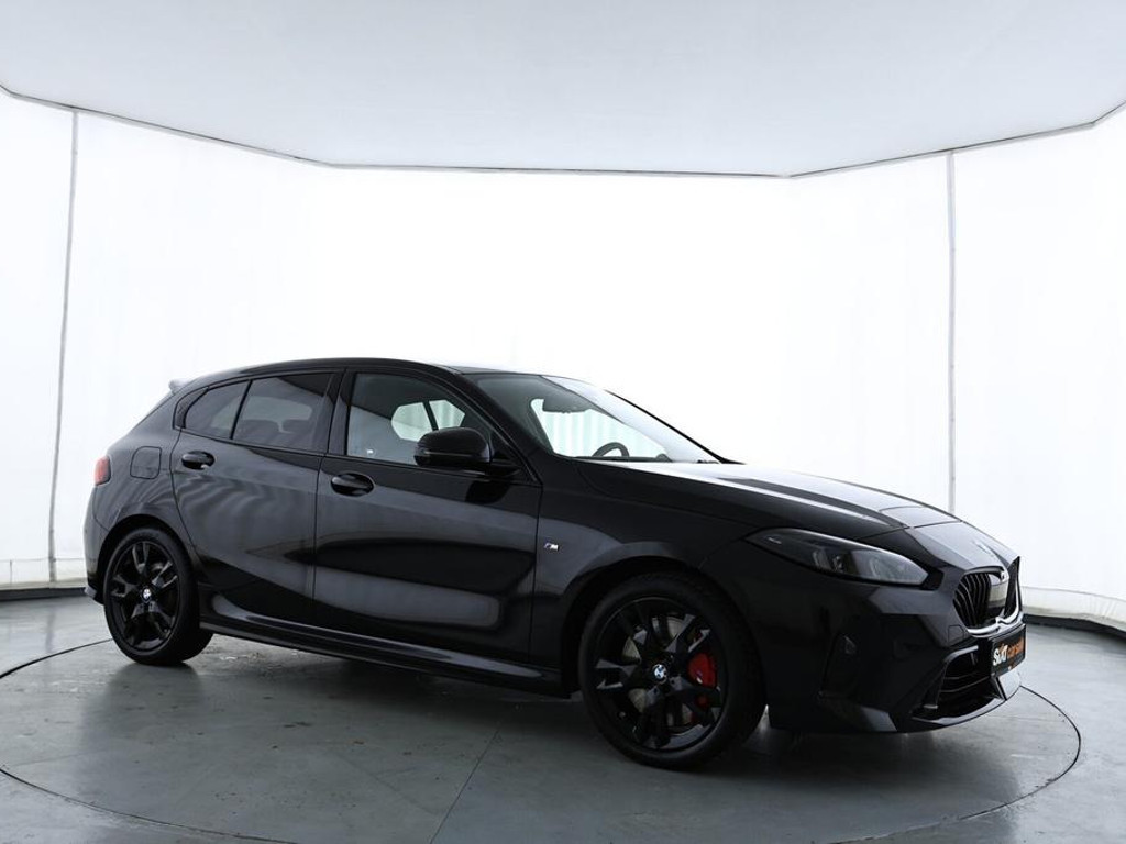 BMW 1 Serie 120 M-Sport Sedan 120i