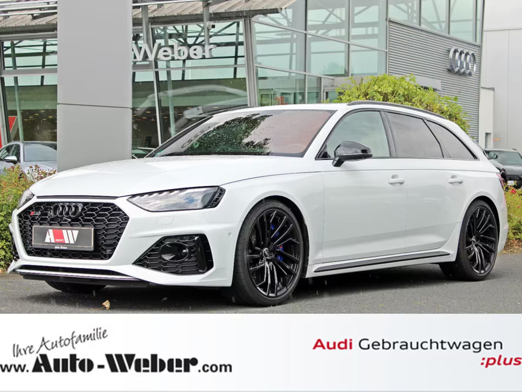 Audi RS4 Avant Quattro