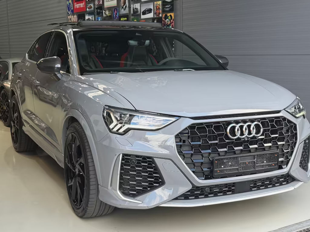 Audi RS Q3 Quattro