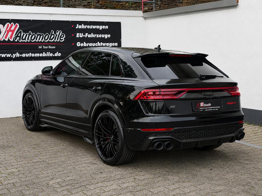 Audi RS Q8