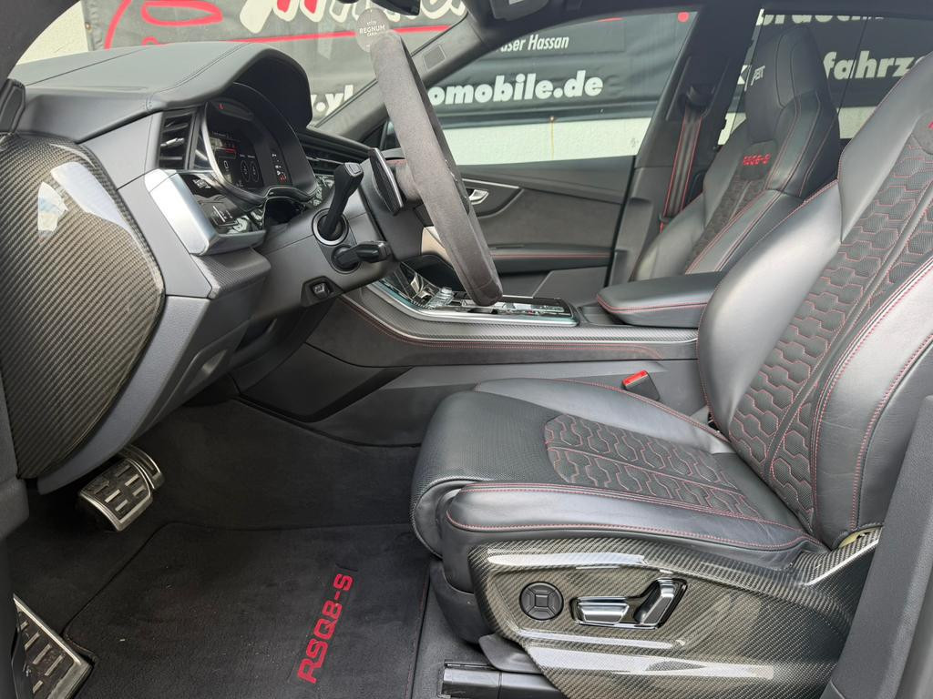 Audi RS Q8