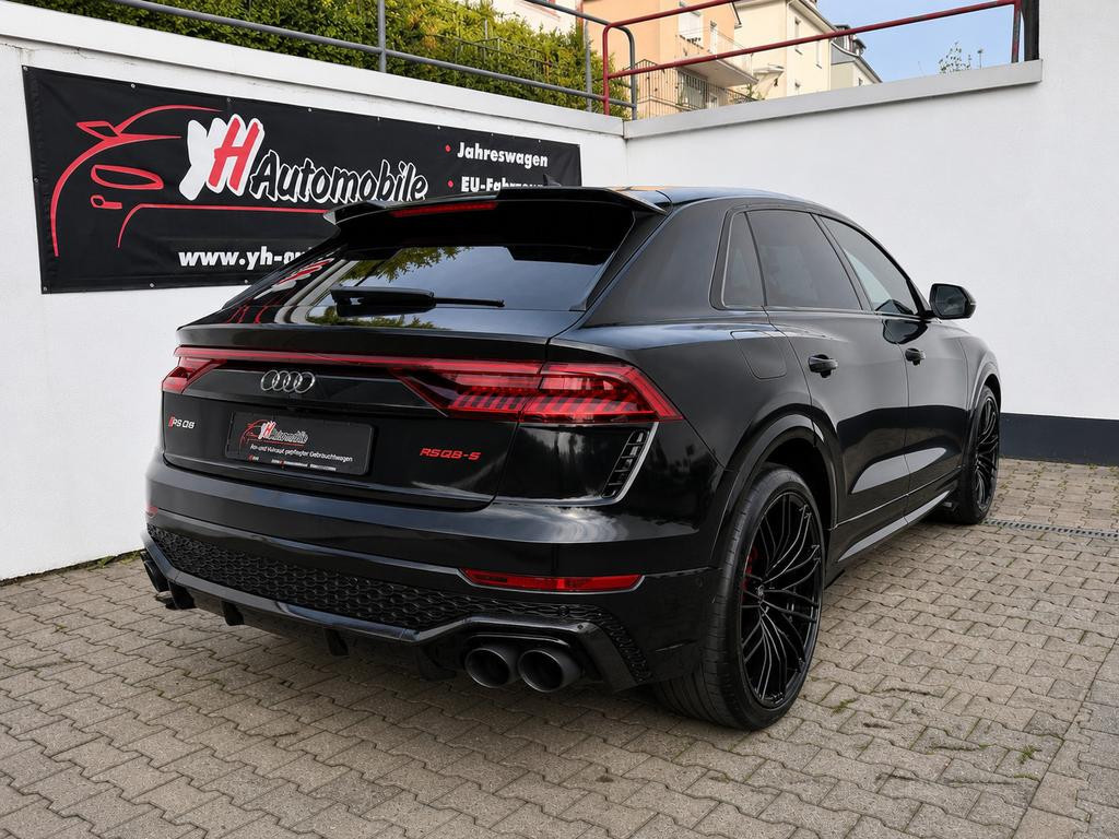 Audi RS Q8