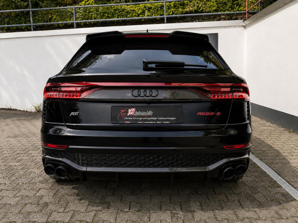 Audi RS Q8