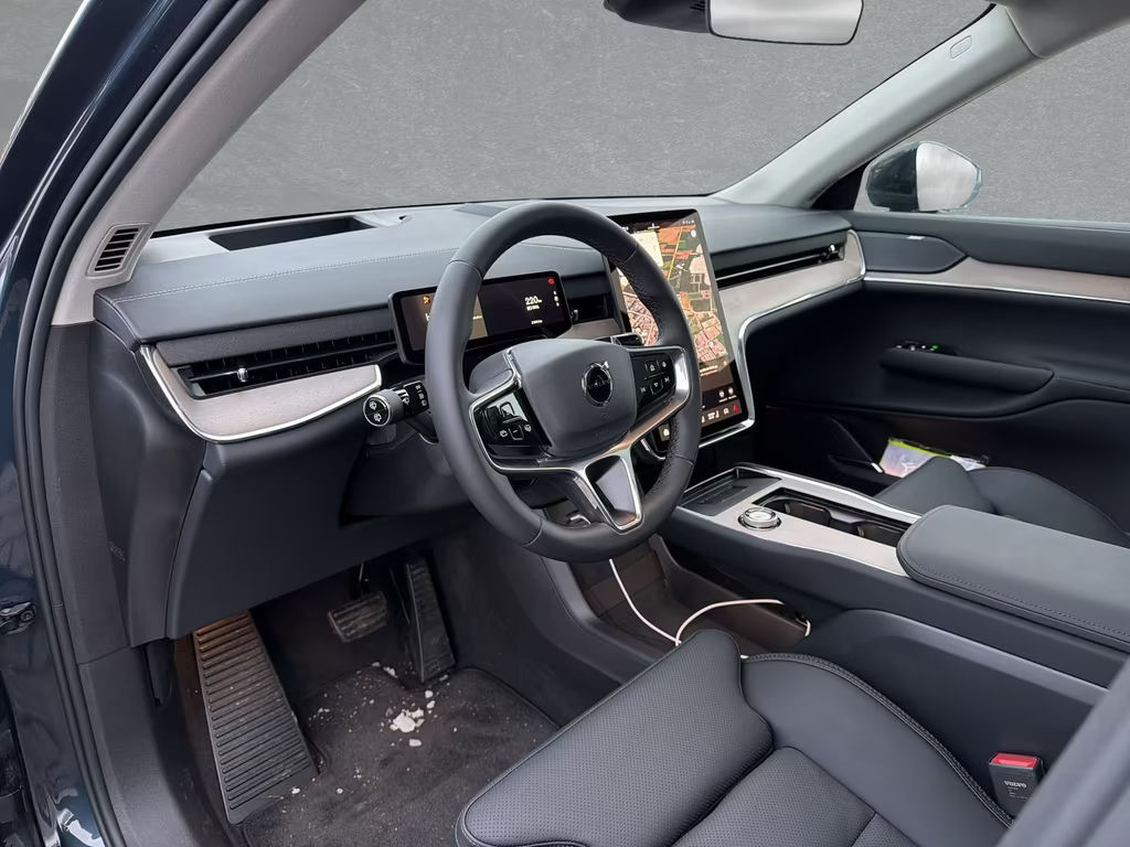 Volvo EX90