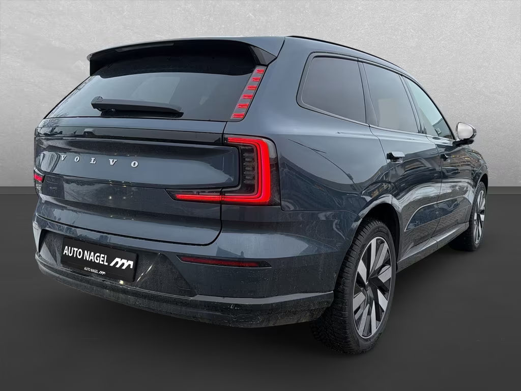 Volvo EX90