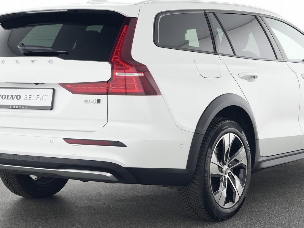 Volvo V60 Cross Country