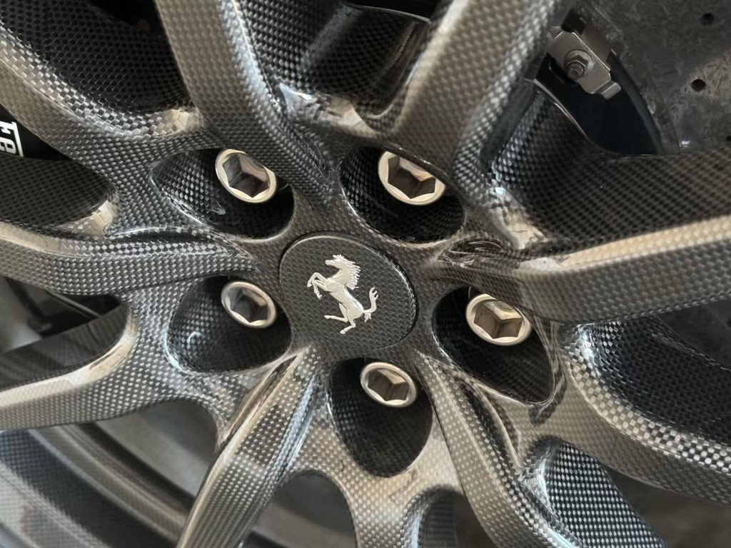 Ferrari SF90