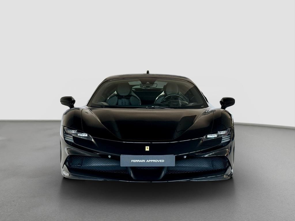 Ferrari SF90