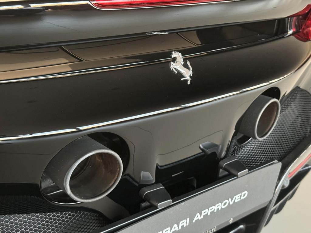Ferrari SF90