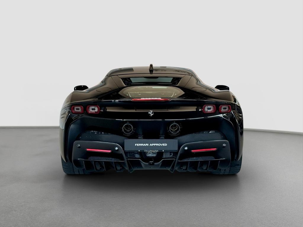 Ferrari SF90