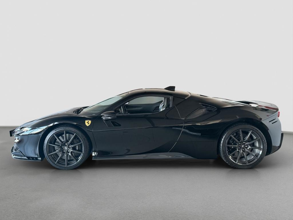 Ferrari SF90