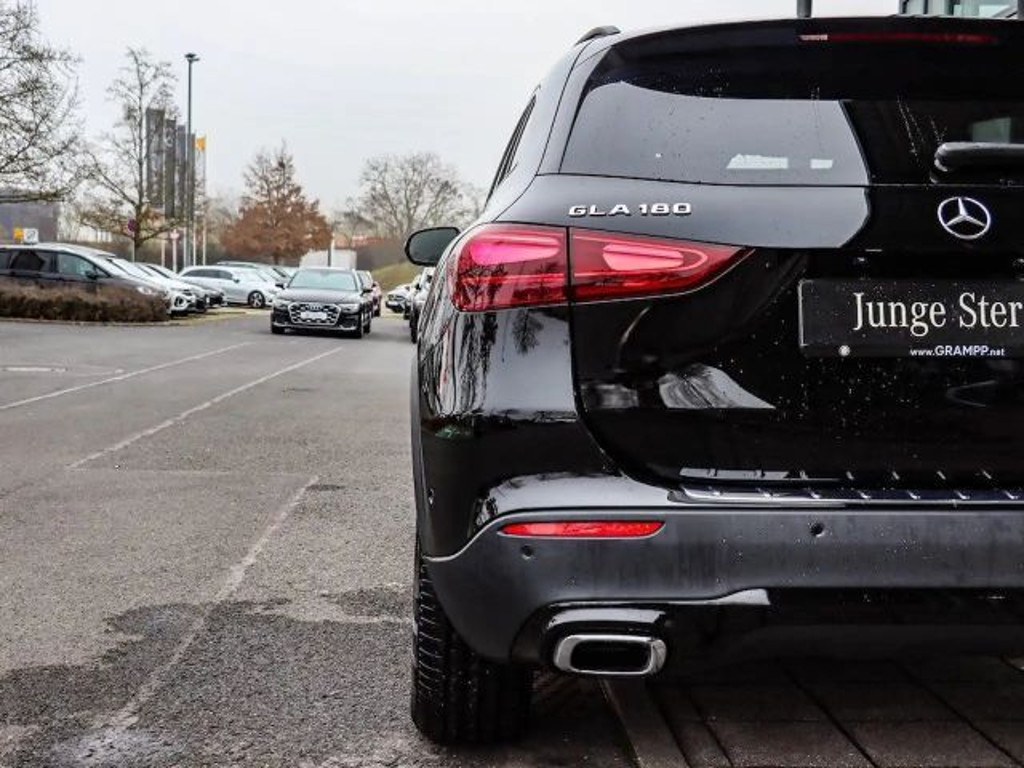 Mercedes-Benz GLA-Klasse