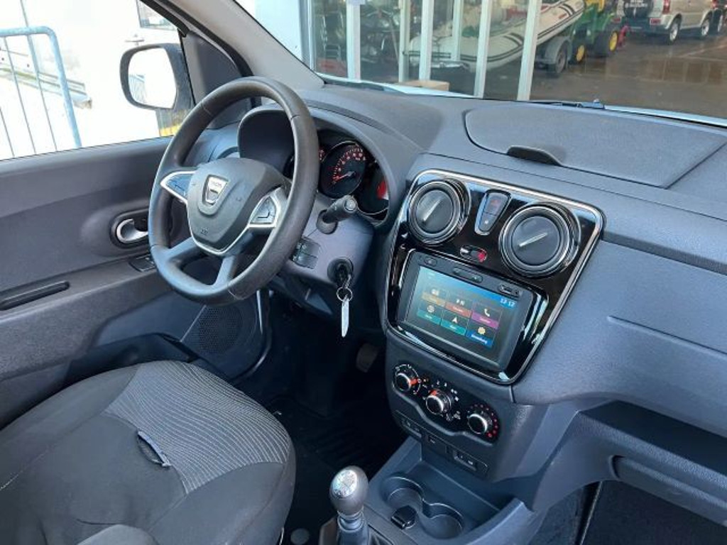 Dacia Lodgy