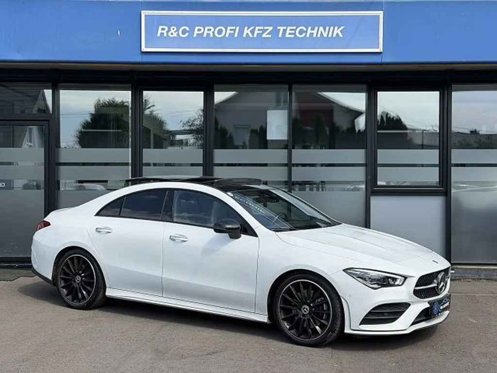 Mercedes-Benz CLA-Klasse CLA 200 AMG Line Coupé CLA 200 d