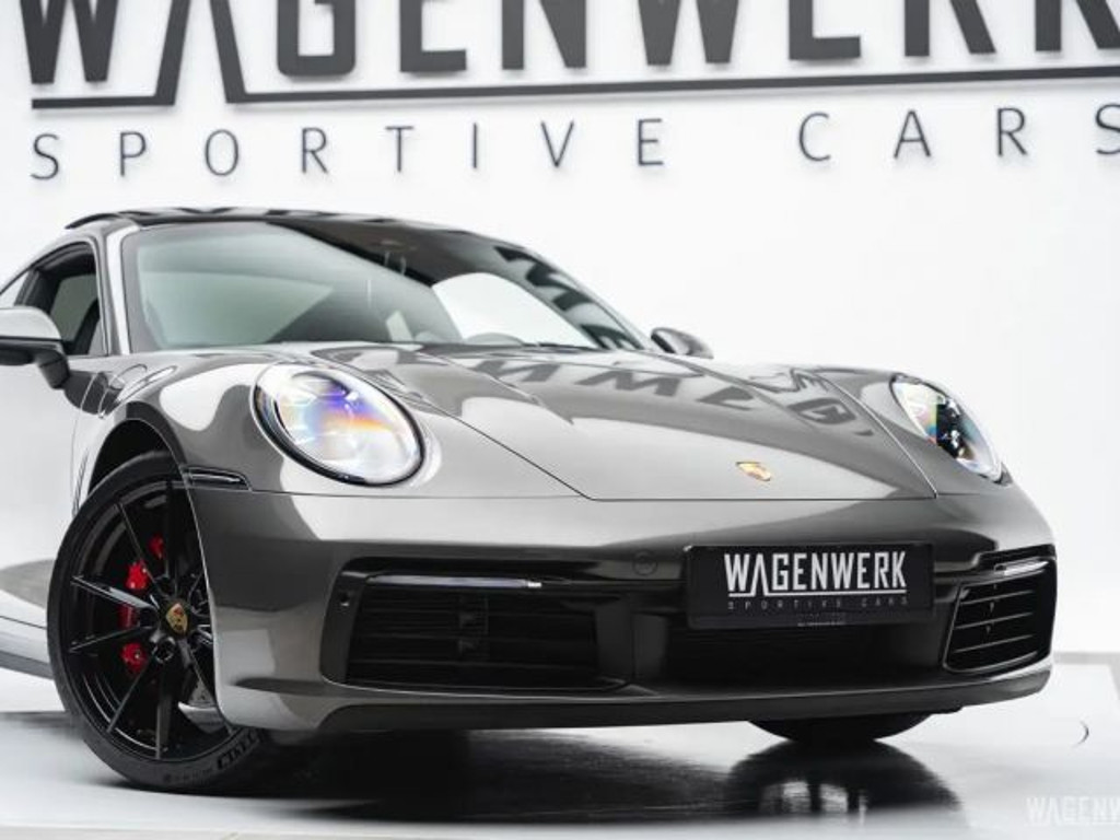 Porsche 911
