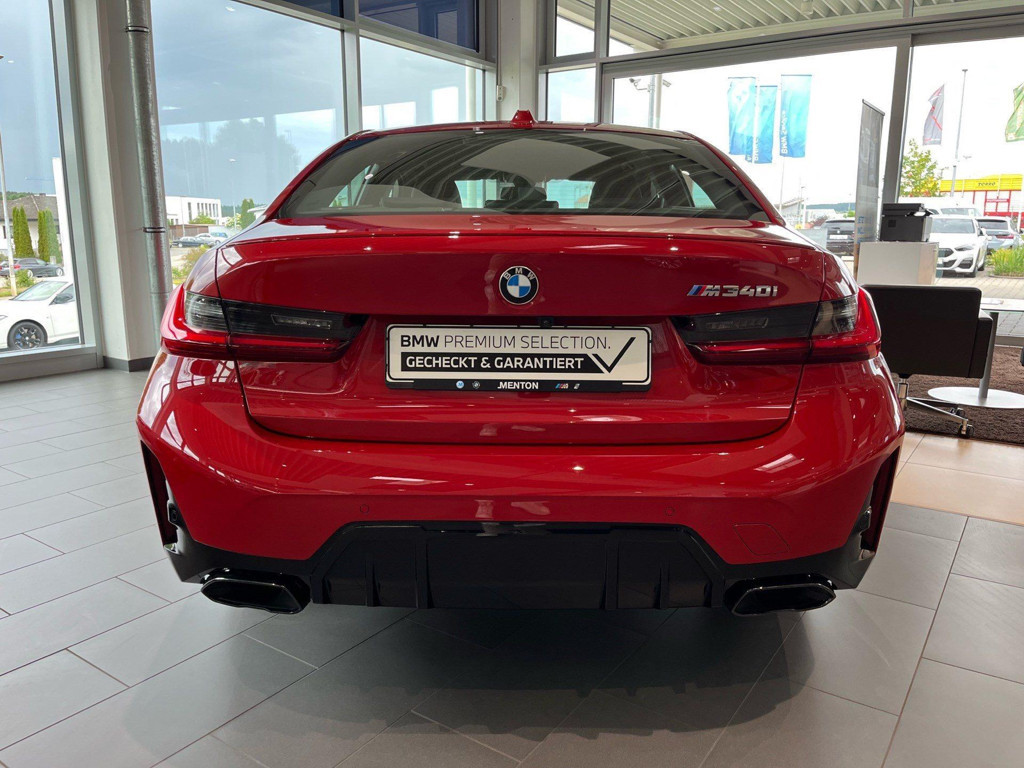 BMW M340