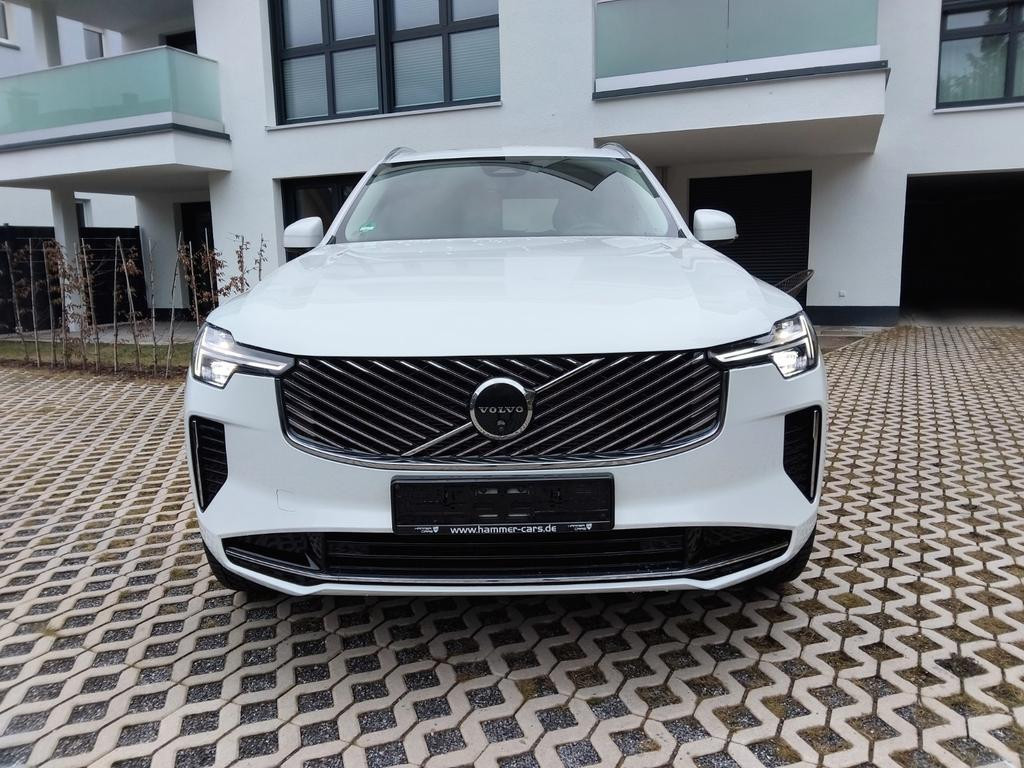 Volvo XC90 AWD Core