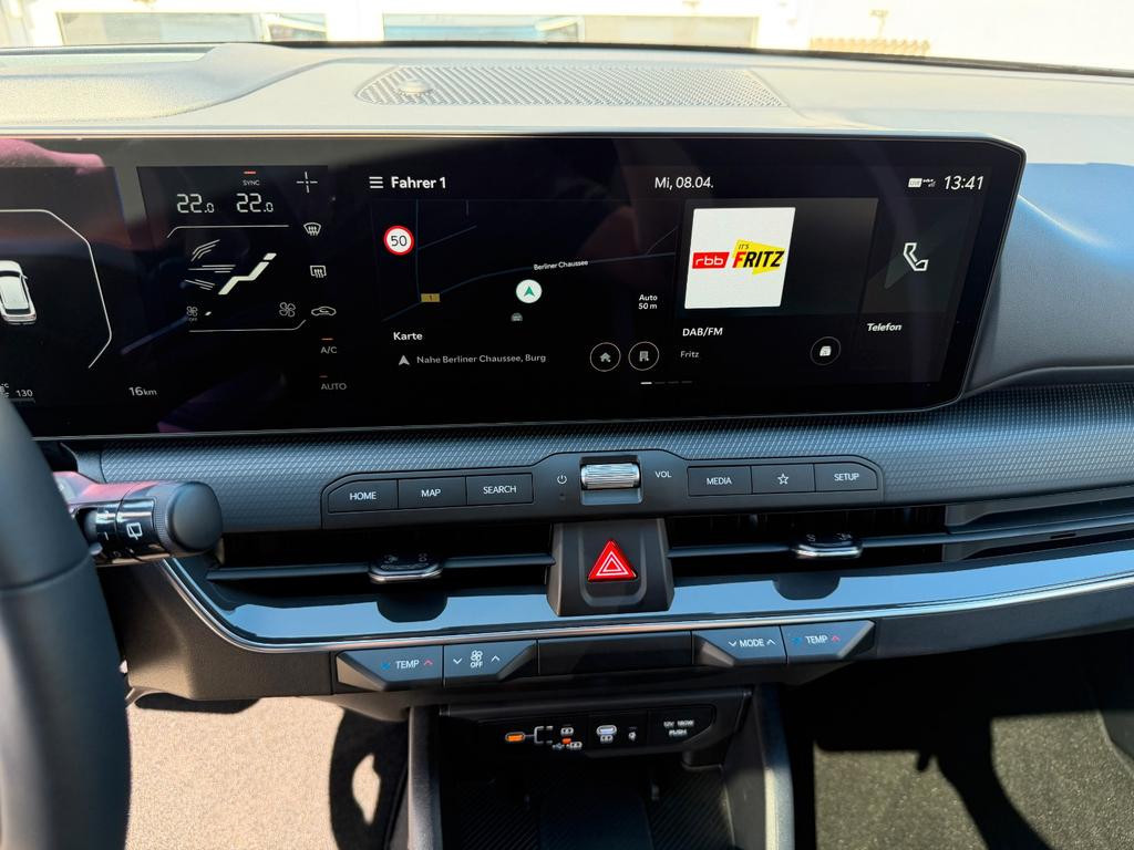 Kia K4