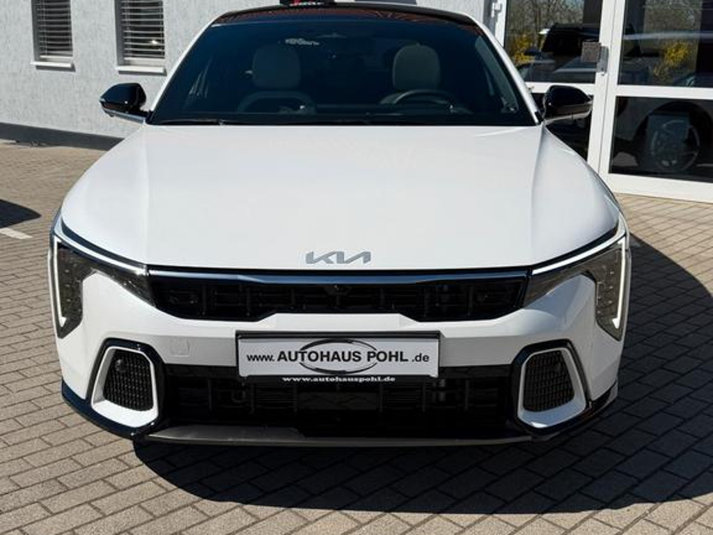 Kia K4