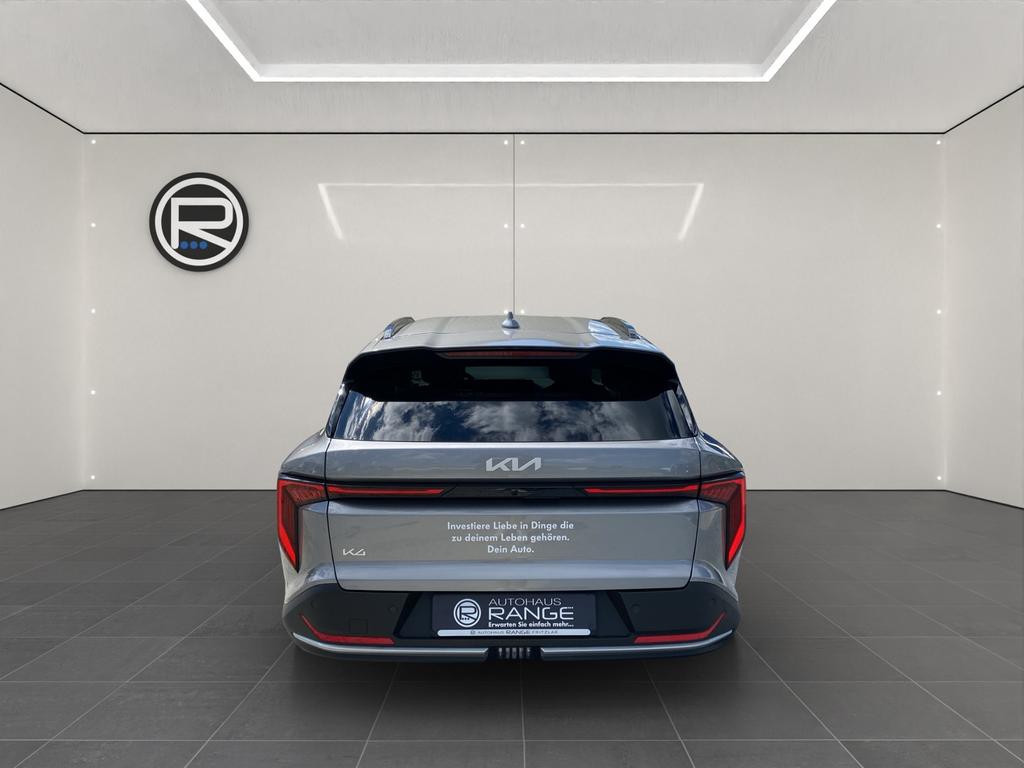 Kia K4