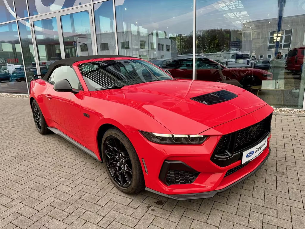 Ford Mustang Convertible GT 5.0 V8