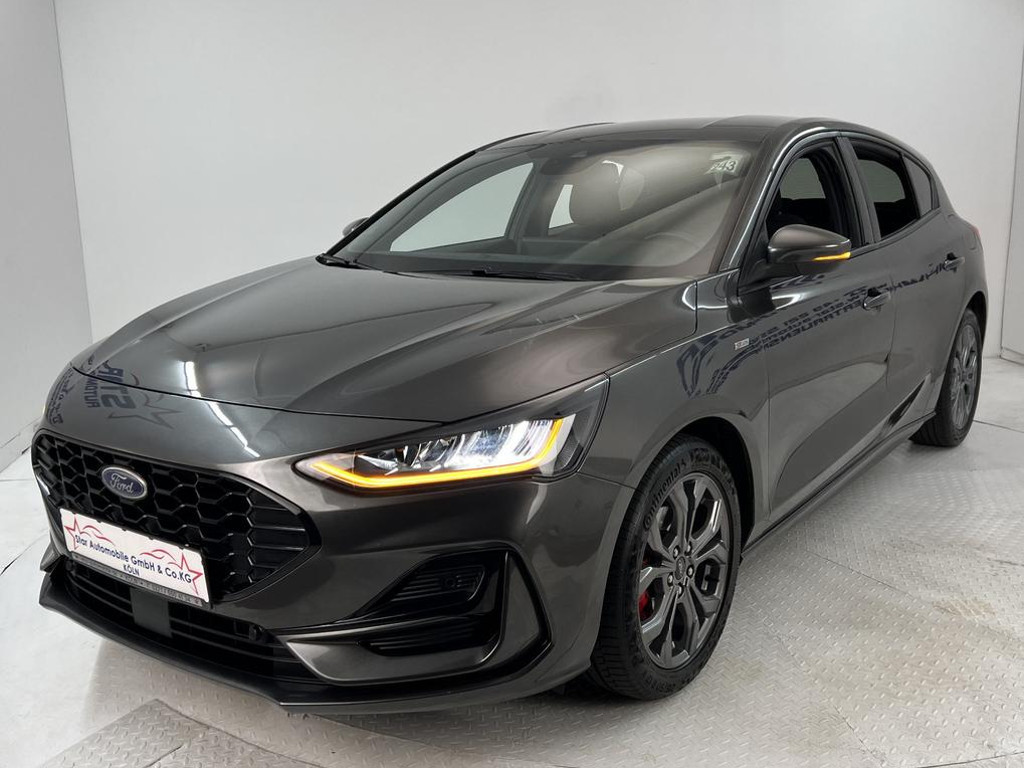 Ford Focus EcoBoost ST Line
