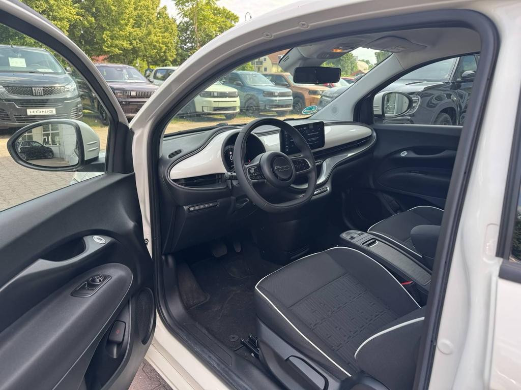 Fiat 500e