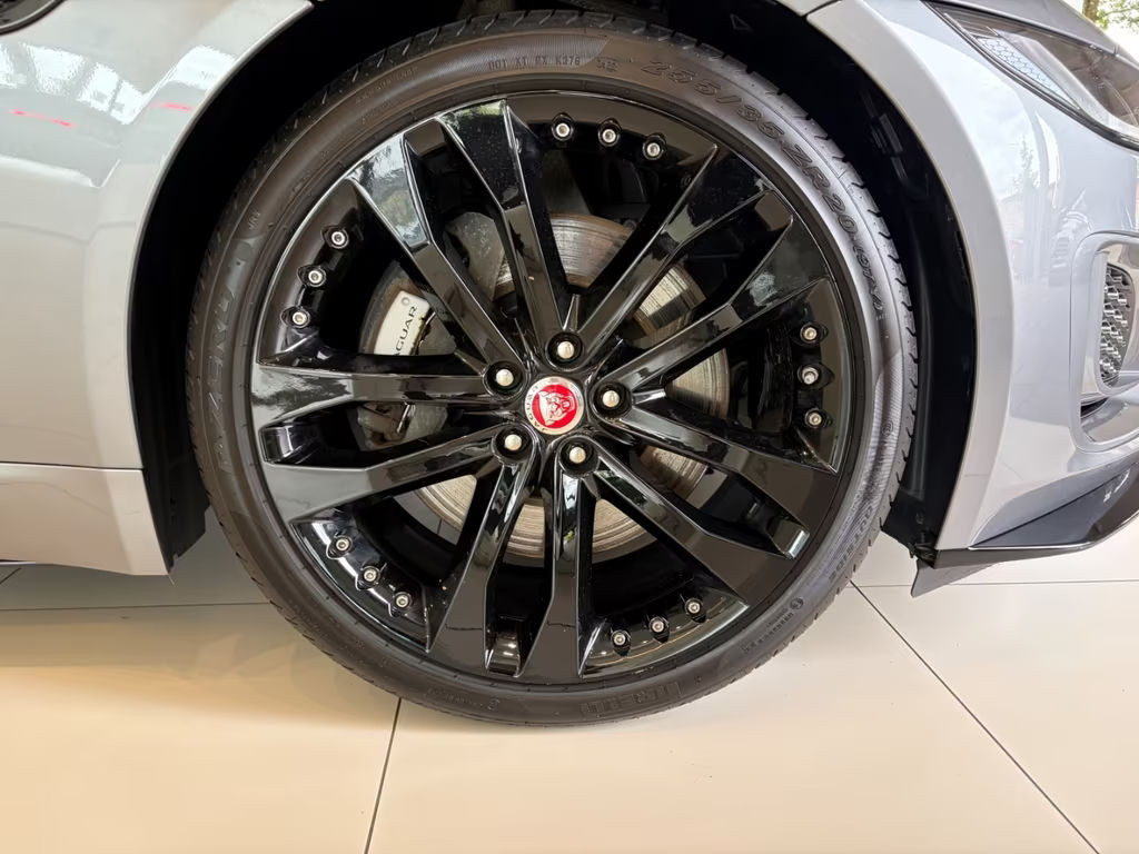 Jaguar F-Type