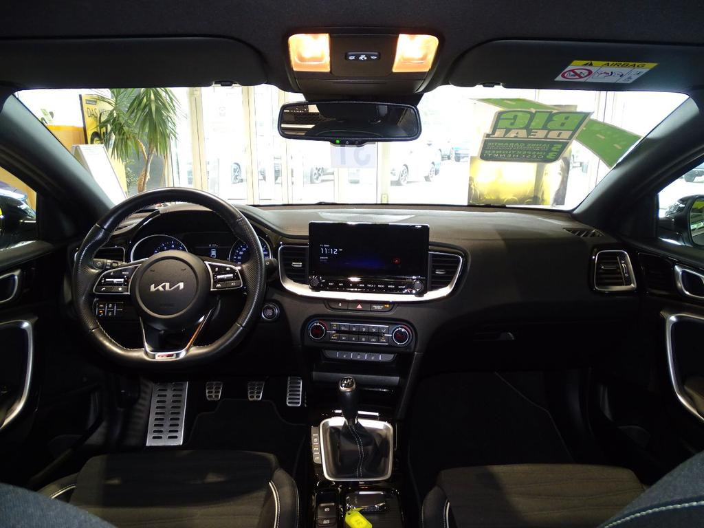 Kia ProCeed