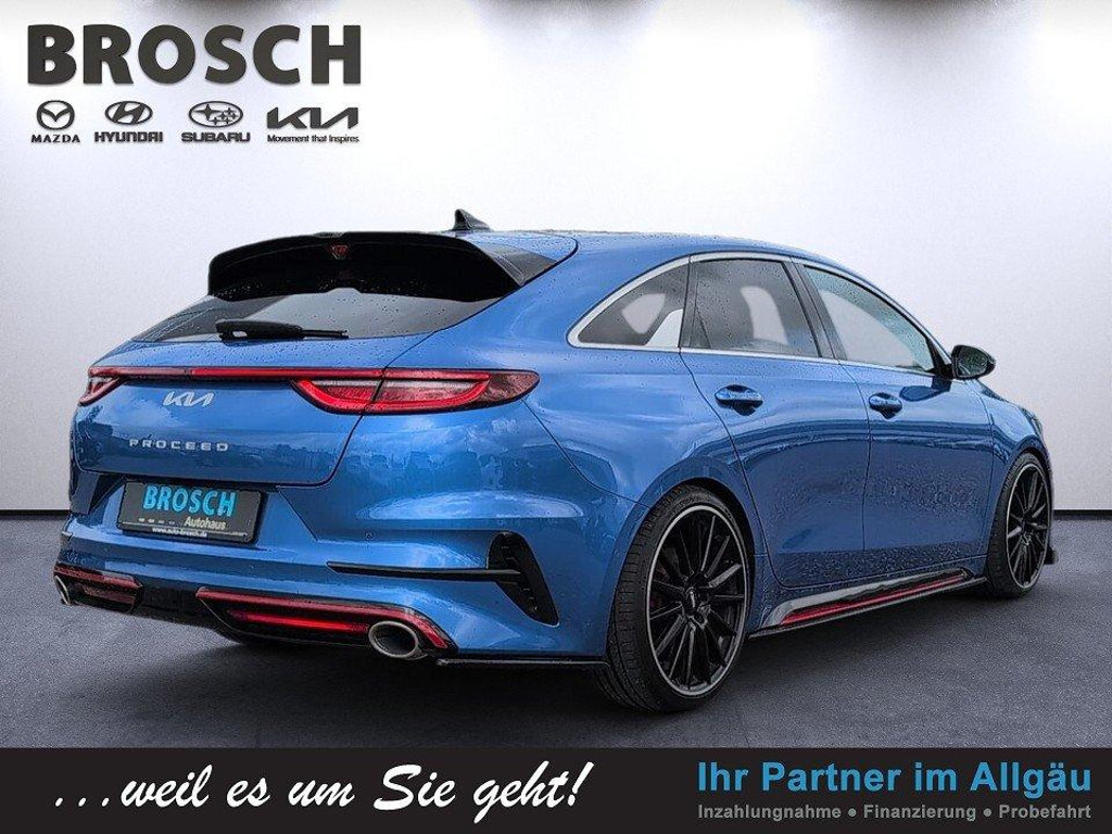Kia ProCeed