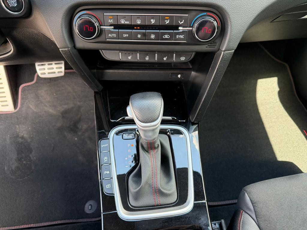 Kia ProCeed