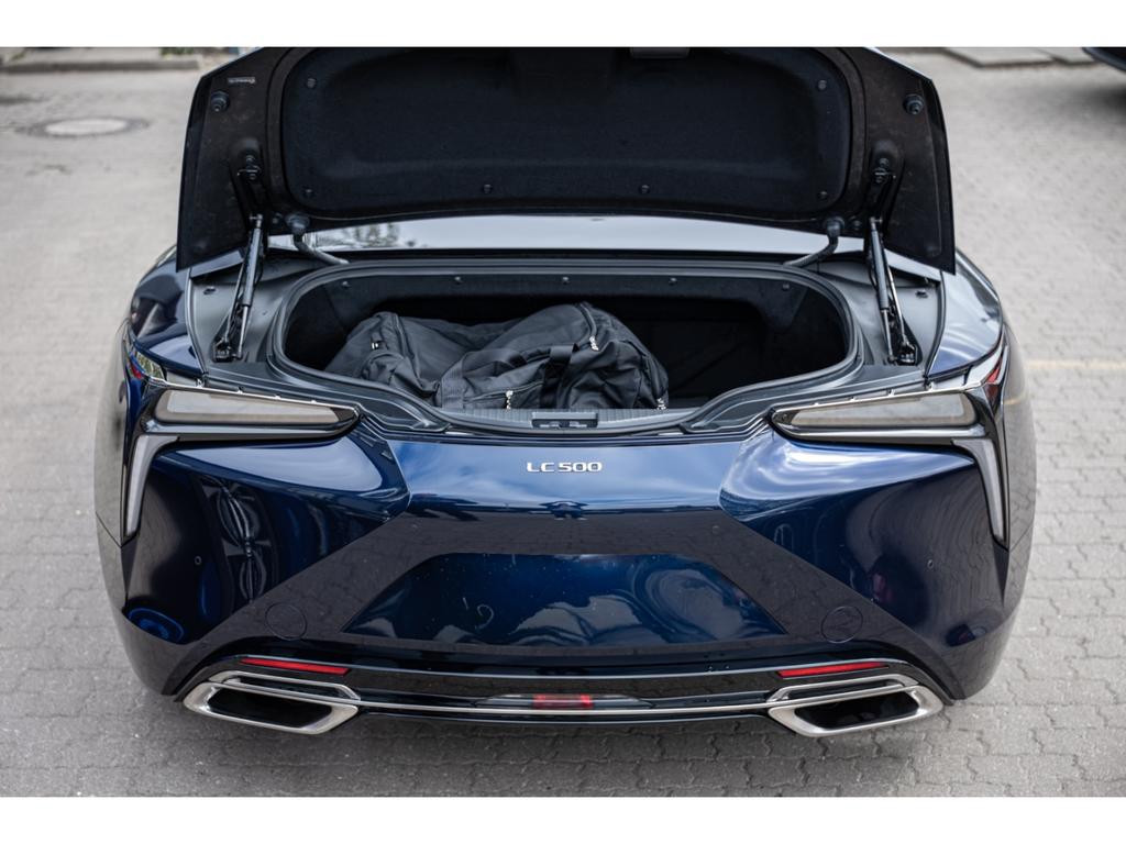 Lexus LC