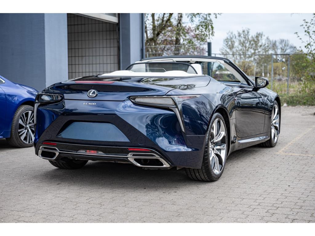 Lexus LC