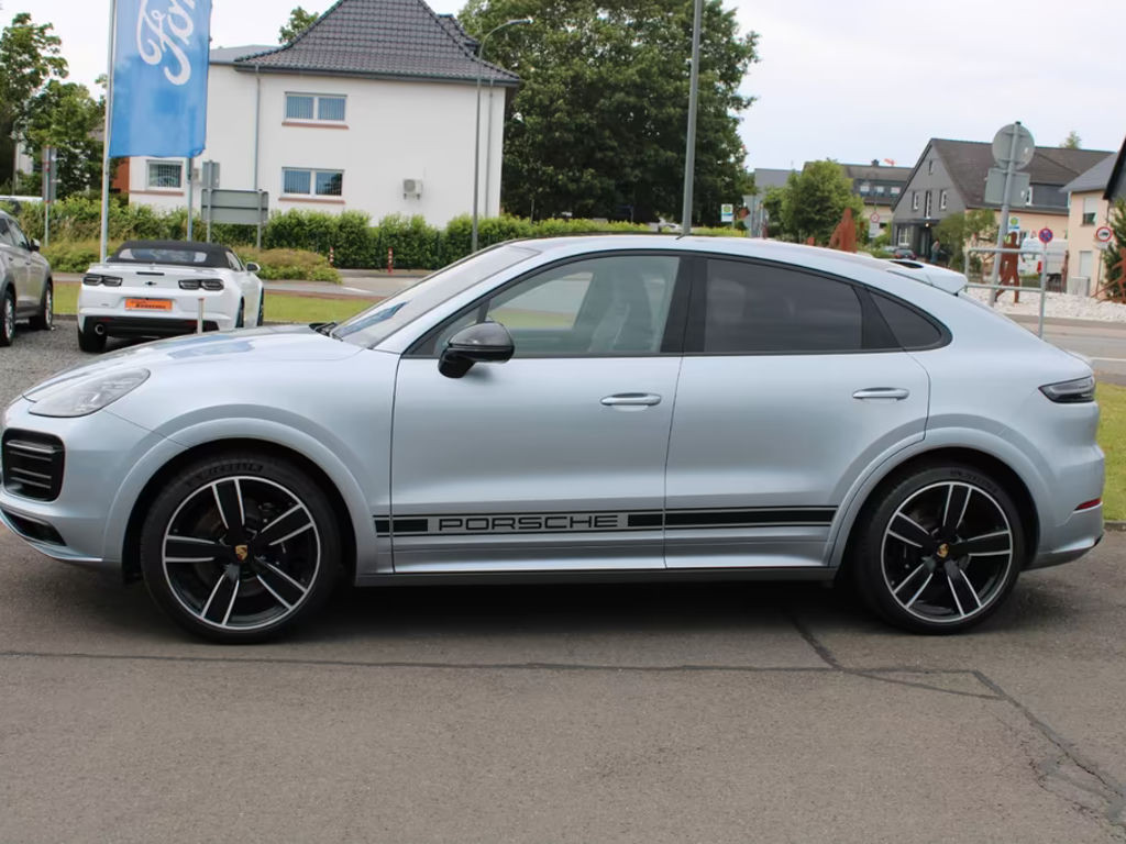 Porsche Cayenne GTS Coupé 4