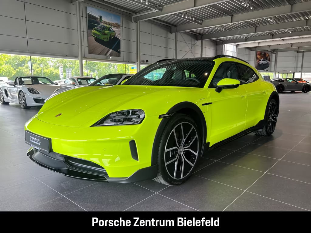 Porsche Taycan Cross Turismo Performance Plus 4