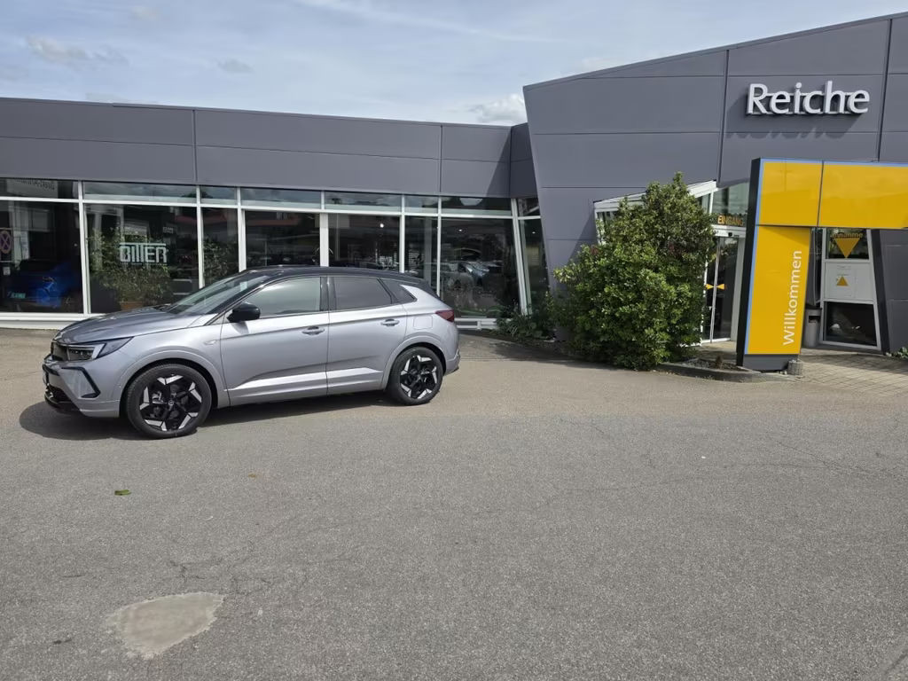 Opel Grandland GSe