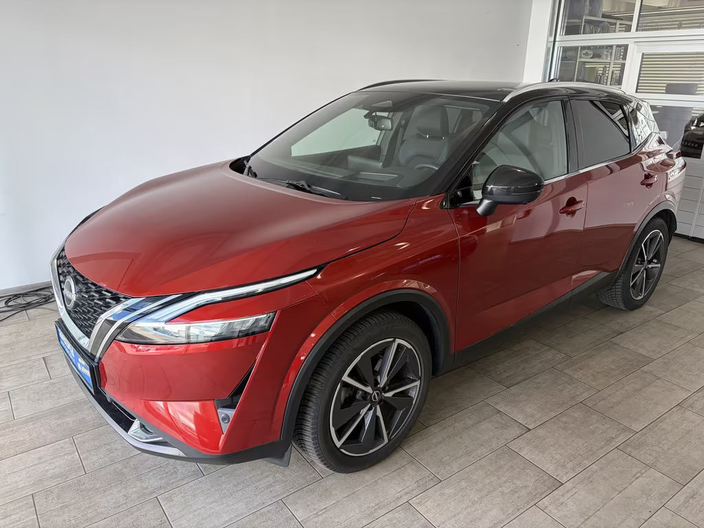 Nissan Qashqai 1.3 X-TRONIC 4x4Navi P.Dach AVM E.Klappe