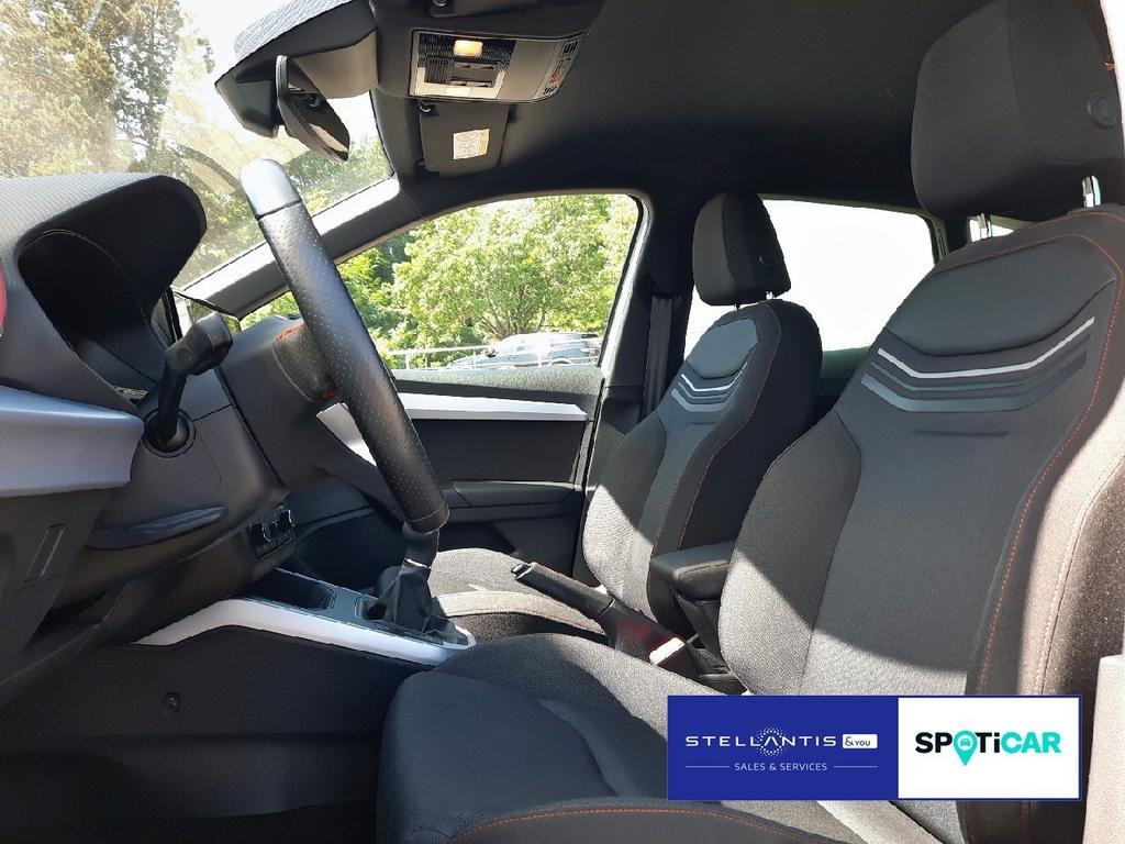 Seat Arona