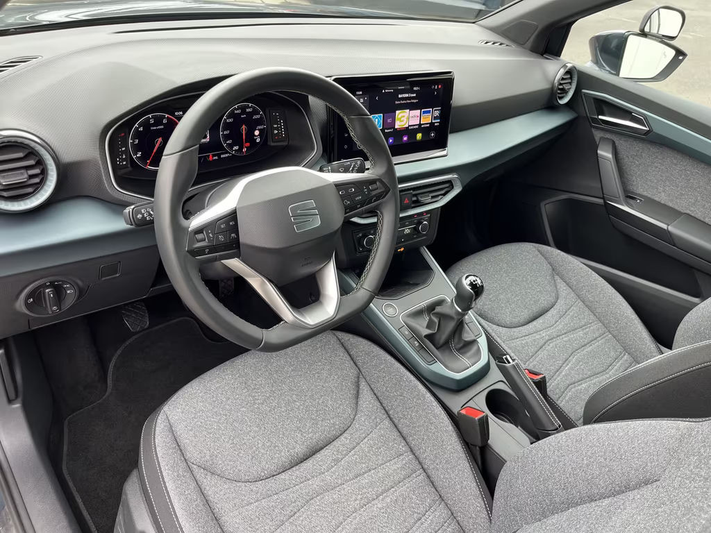 Seat Arona