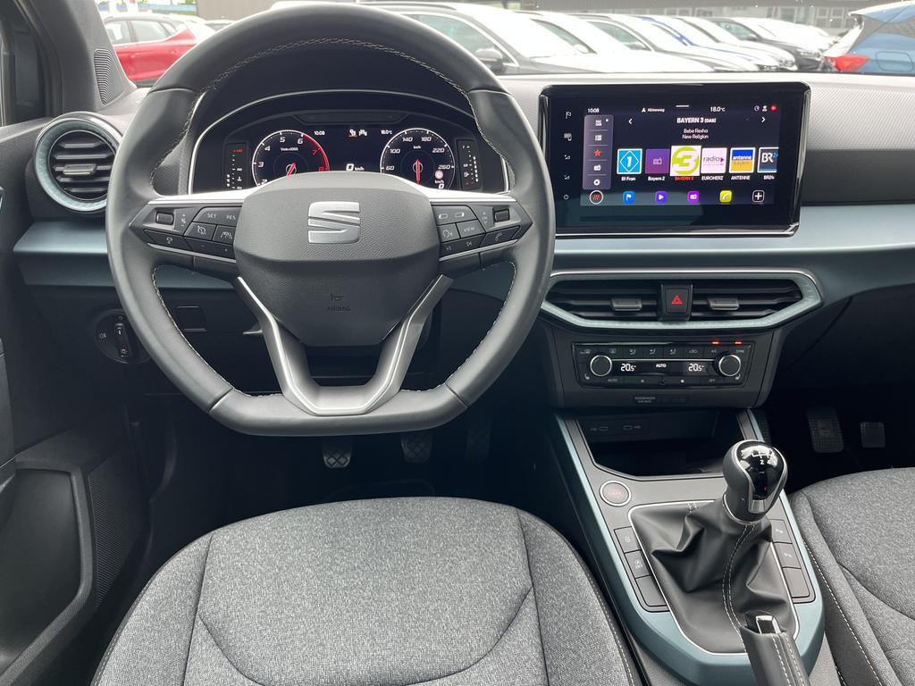 Seat Arona