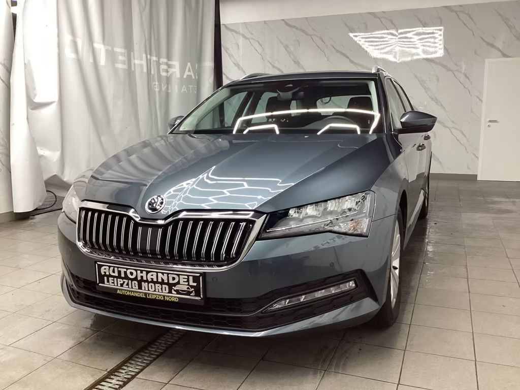 Skoda Superb Ambition Combi