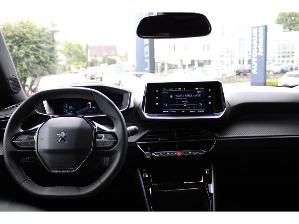 Peugeot e-2008