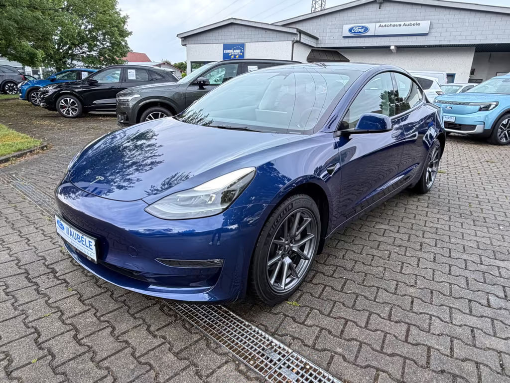 Tesla Model 3 Long Range Dual Motor AWD